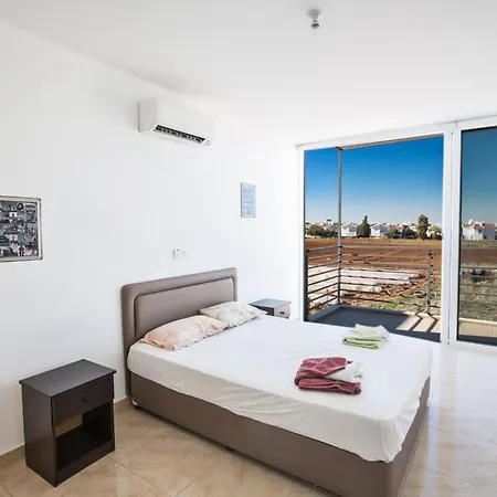 Vakantiehuis Perle Pe16 By Interhome *